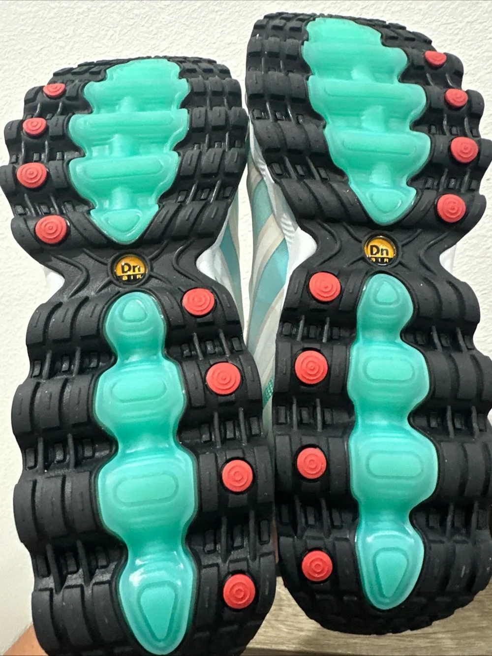 Nike Airmax DN8 Women's White Sneakers with Teal Accents